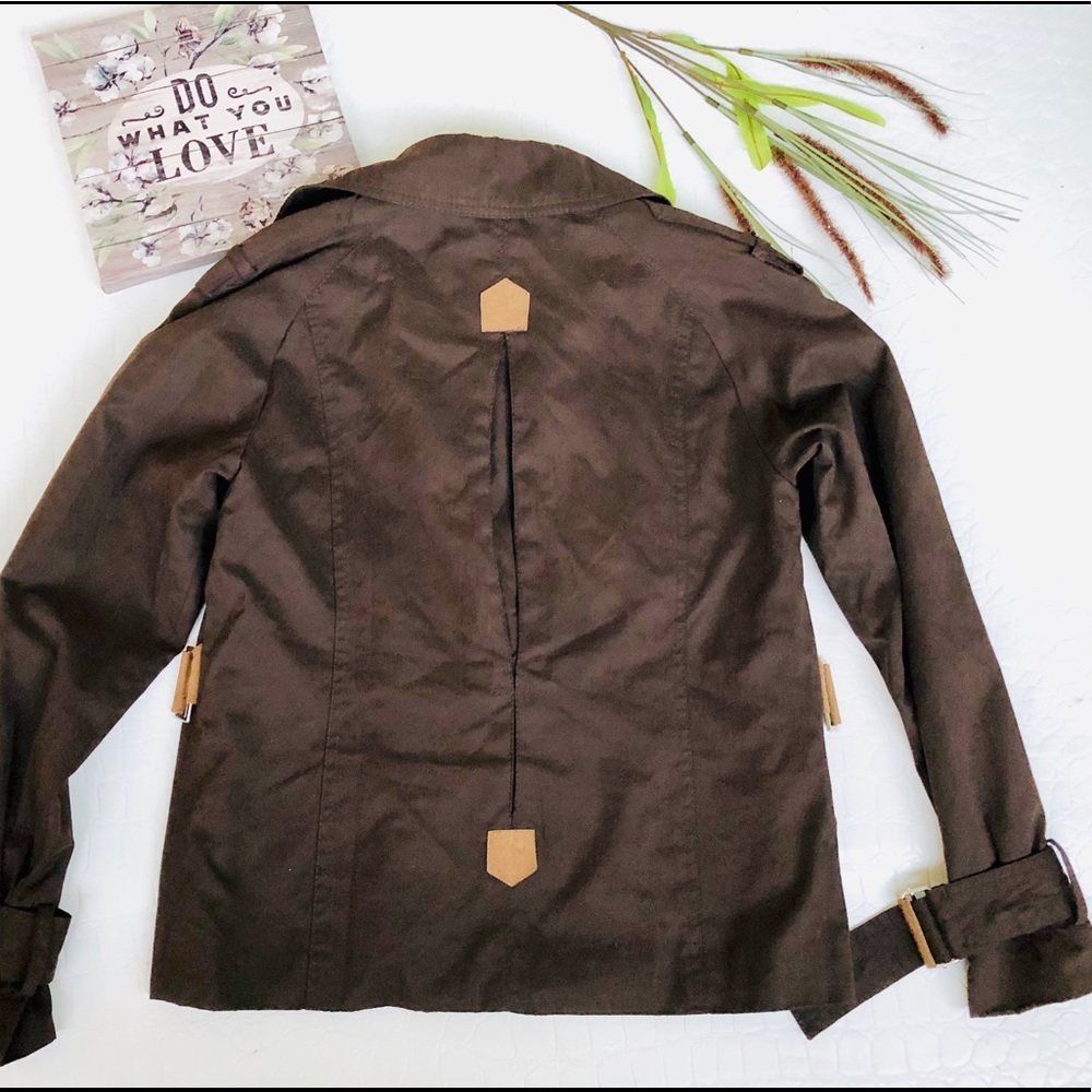 Zara Basic Cropped Trench Coat - image 6